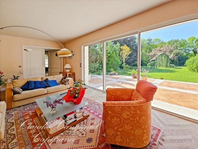 Photos 6 - Prestige - Magnifique propriété de 7 pièces alliant espace, élégance et cadre verdoyant à seulement 10' de LA ROCHELLE