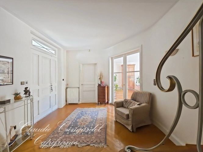 Photos 13 - Prestige - Magnifique propriété de 7 pièces alliant espace, élégance et cadre verdoyant à seulement 10' de LA ROCHELLE