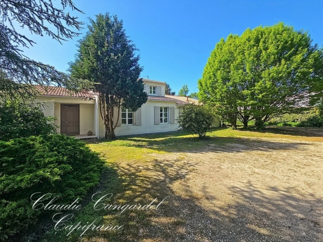 Photos 15 - Prestige - Magnifique propriété de 7 pièces alliant espace, élégance et cadre verdoyant à seulement 10' de LA ROCHELLE