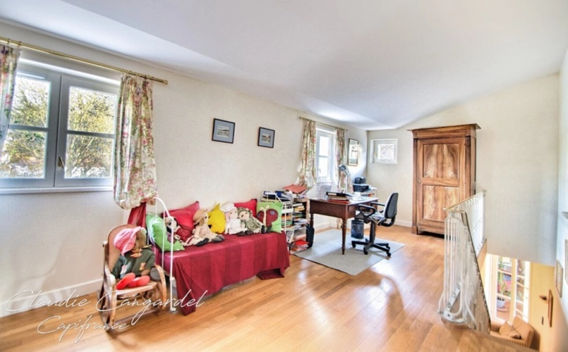 Photos 29 - Prestige - Magnifique propriété de 7 pièces alliant espace, élégance et cadre verdoyant à seulement 10' de LA ROCHELLE