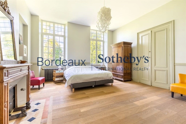 Photos 11 - Prestige - BORDEAUX 30MN BORDEAUX - SOMPTUEUSE PROPRIÉTÉ XVIII° - 4,5 HA - PISCINE -  DÉPENDANCES