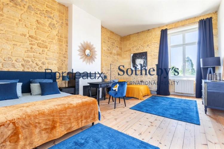 Photos 19 - Prestige - BORDEAUX 20MN - ENTRE-DEUX-MERS - SOMPTUEUSE PROPRIÉTÉ XVIII° - 1,6 HA - PISCINE - DÉPENDANCES