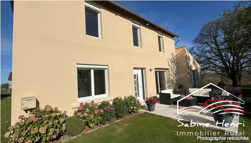 Photos 8 - Rurale - Corps de ferme de près de 4 ha hectares dans une impasse