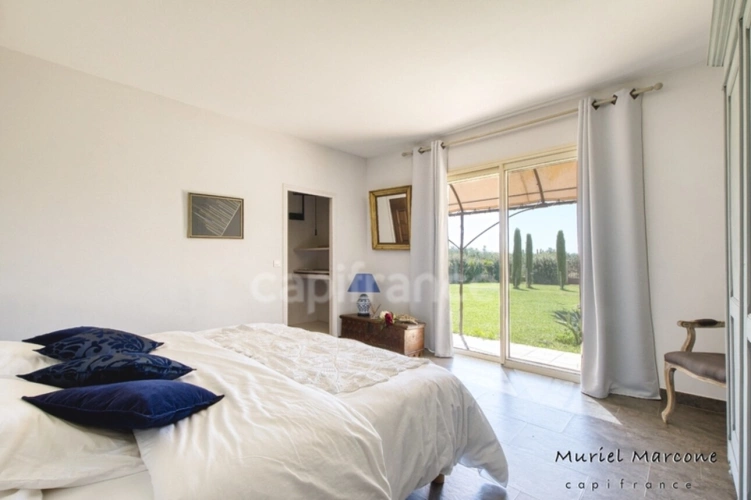 Photos 20 - Prestige - Propriété d’exception de 290 m2 au cœur de la Vallée des Baux-de-Provence sur 25 hectares 7 pièces MOULES (13)