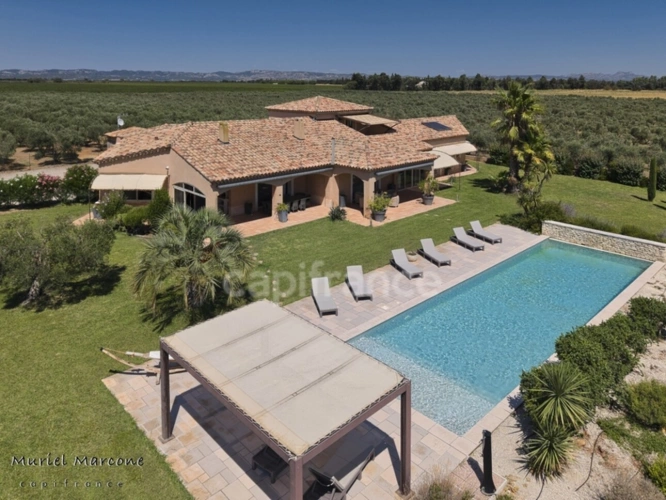 Photos 25 - Prestige - Propriété d’exception de 290 m2 au cœur de la Vallée des Baux-de-Provence sur 25 hectares 7 pièces MOULES (13)