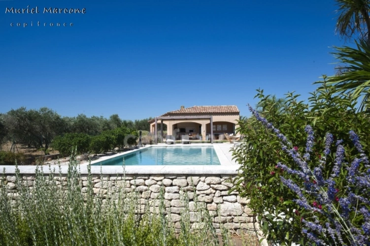 Photos 26 - Prestige - Propriété d’exception de 290 m2 au cœur de la Vallée des Baux-de-Provence sur 25 hectares 7 pièces MOULES (13)