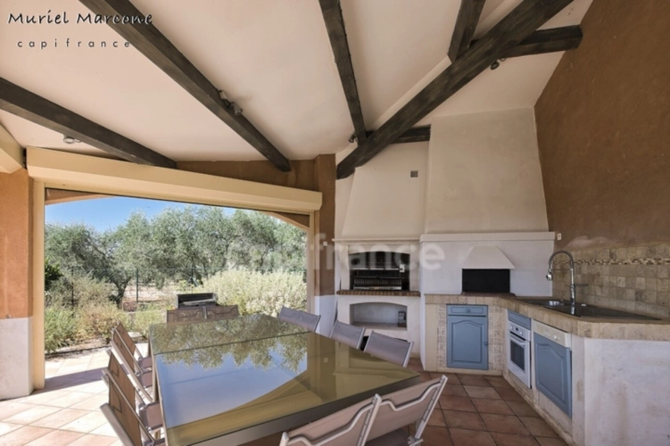 Photos 28 - Prestige - Propriété d’exception de 290 m2 au cœur de la Vallée des Baux-de-Provence sur 25 hectares 7 pièces MOULES (13)