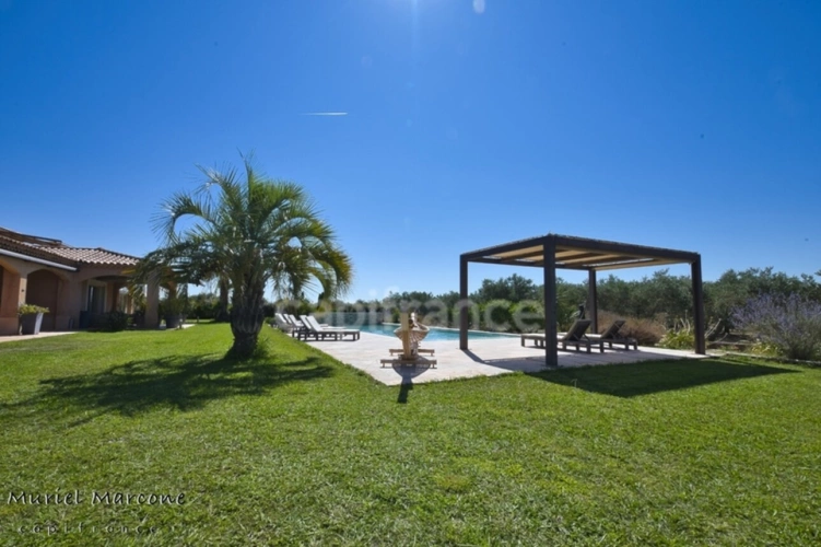 Photos 30 - Prestige - Propriété d’exception de 290 m2 au cœur de la Vallée des Baux-de-Provence sur 25 hectares 7 pièces MOULES (13)