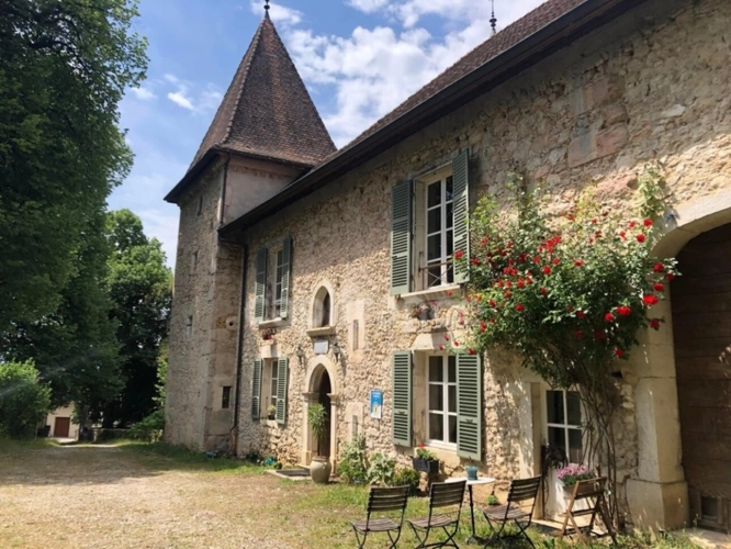 Photos 3 - Prestige - Château confidentiel au cœur d’un écrin naturel, un lieu hors du temps pour projets d’exception