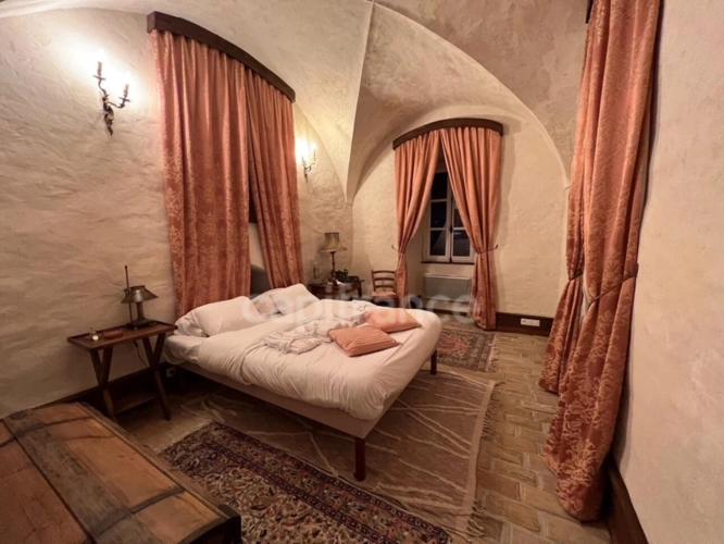 Photos 8 - Prestige - Château confidentiel au cœur d’un écrin naturel, un lieu hors du temps pour projets d’exception