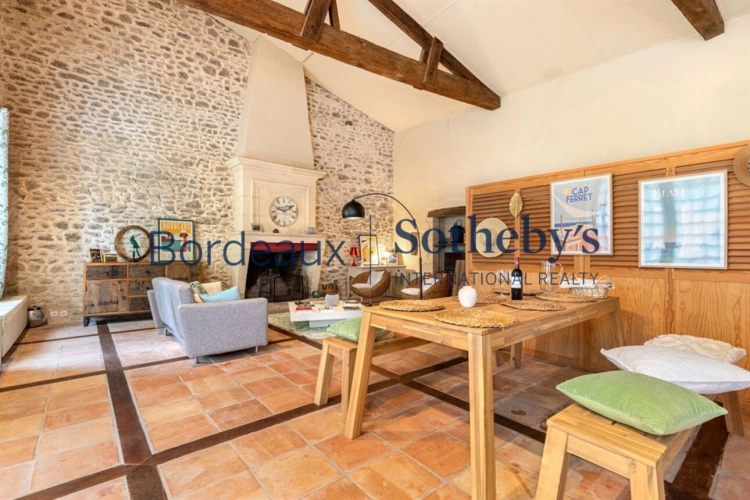 Photos 20 - Prestige - BORDEAUX 40MN - MAGNIFIQUE DEMEURE DE MAÎTRE XVIII° ET SES DÉPENDANCES - PARC 1,3 HA  - PISCINE