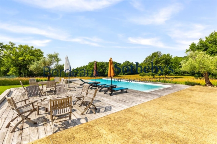 Photos 4 - Prestige - COUP DE COEUR - 50 MN BORDEAUX  - 15MN BAZAS - ANCIEN CORPS DE FERME RESTAURÉ - 14H - PISCINE