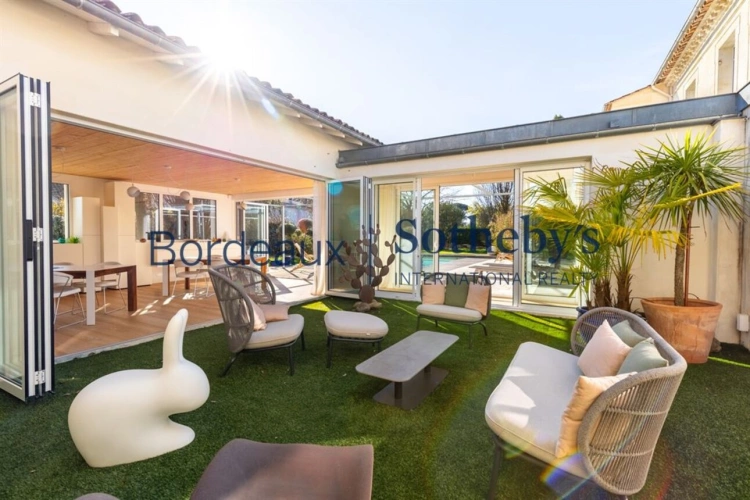 Photos 15 - Prestige - LIBOURNE – MAISON DE MAÎTRE D'EXCEPTION – PARC - GARAGES ET PISCINE