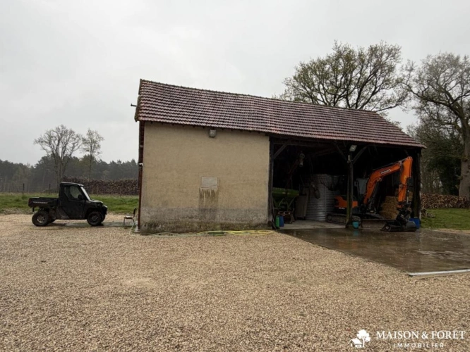 Photos 4 - Prestige - PROPRIÉTÉ de 165ha
