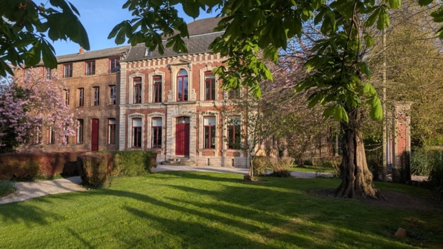 Photos 1 - Prestige -  Propriété d’exception – Charme, volumes et prestations haut de gamme QUIESTEDE (62)