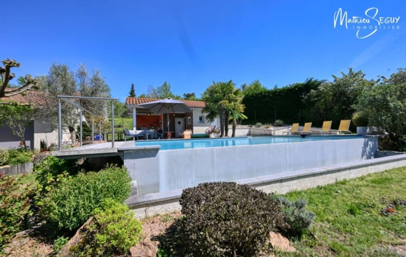 Photos 26 - Rurale - Propriété exceptionnelle à VALEILLE (42) avec parc agréamenté d'une piscine à débordement