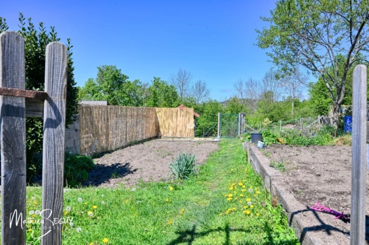 Photos 28 - Rurale - Propriété exceptionnelle à VALEILLE (42) avec parc agréamenté d'une piscine à débordement