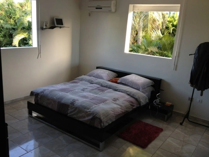 Photos 5 - Prestige - EN EXCLUSIVITE - A VENDRE - VILLA MULTIFONCTIONNELLE AU COEUR D'UN QUARTIER RECHERCHE A SAINTE ANNE