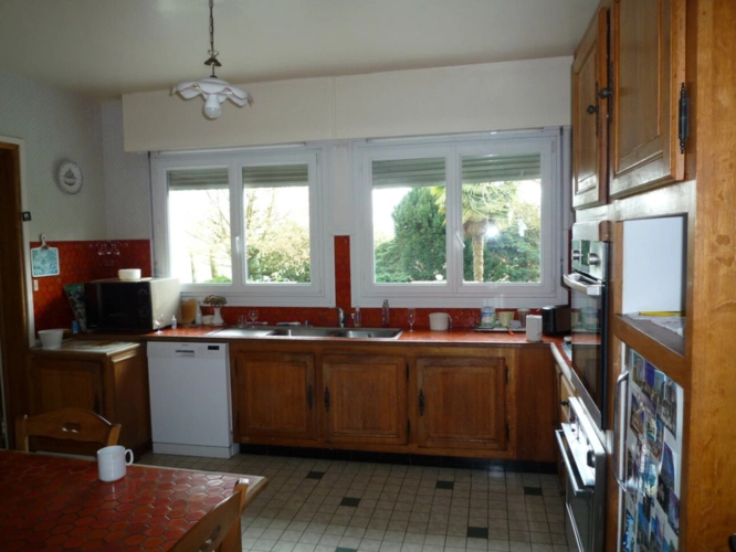 Photos 8 - Prestige - MONTDAUPHIN (77) à vendre ensemble immobilier composé de deux maisons, de 2 bâtiments industriels sur un terrain de  de 2 hectares