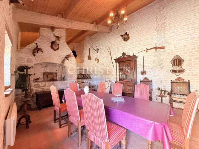 Photos 6 - Prestige - Propriété de caractère avec piscine, dépendances et terrain clos