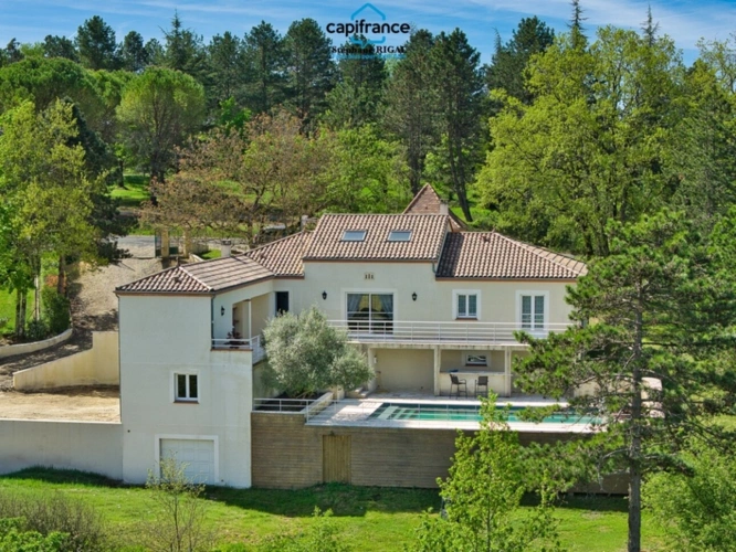 Photos 1 - Rurale - Propriete à vendre 5 pièces MAUROUX (46) maison de 155m2 habitables avec piscine sur terrain de 5499m2
