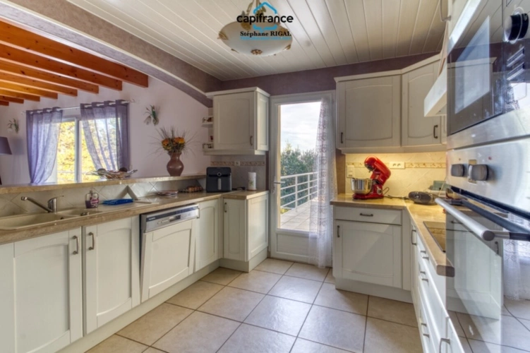 Photos 13 - Rurale - Propriete à vendre 5 pièces MAUROUX (46) maison de 155m2 habitables avec piscine sur terrain de 5499m2