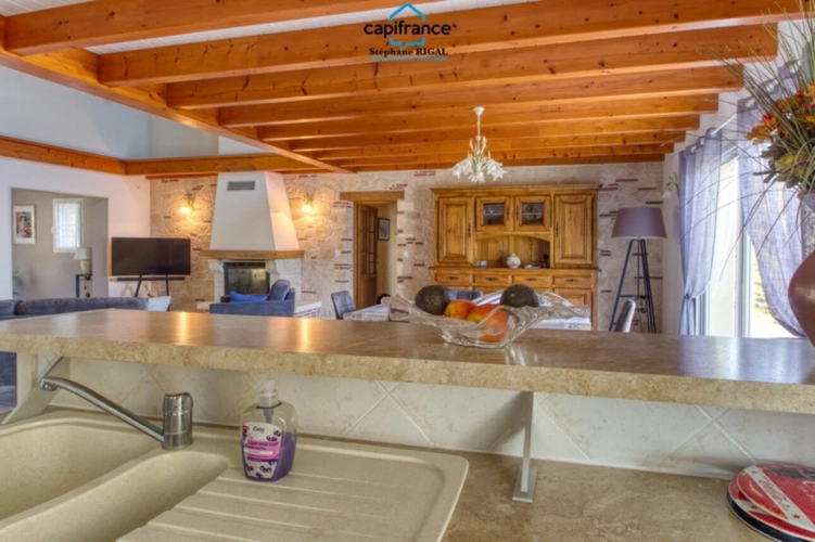 Photos 14 - Rurale - Propriete à vendre 5 pièces MAUROUX (46) maison de 155m2 habitables avec piscine sur terrain de 5499m2