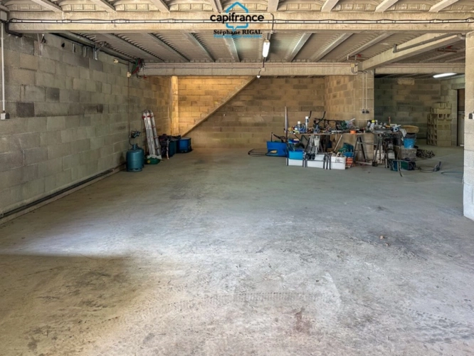Photos 22 - Rurale - Propriete à vendre 5 pièces MAUROUX (46) maison de 155m2 habitables avec piscine sur terrain de 5499m2