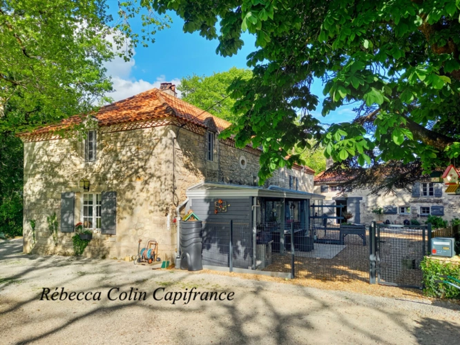 Photos 19 - Touristique - Demeure de charme avec gîte et piscine dans le Périgord Noir