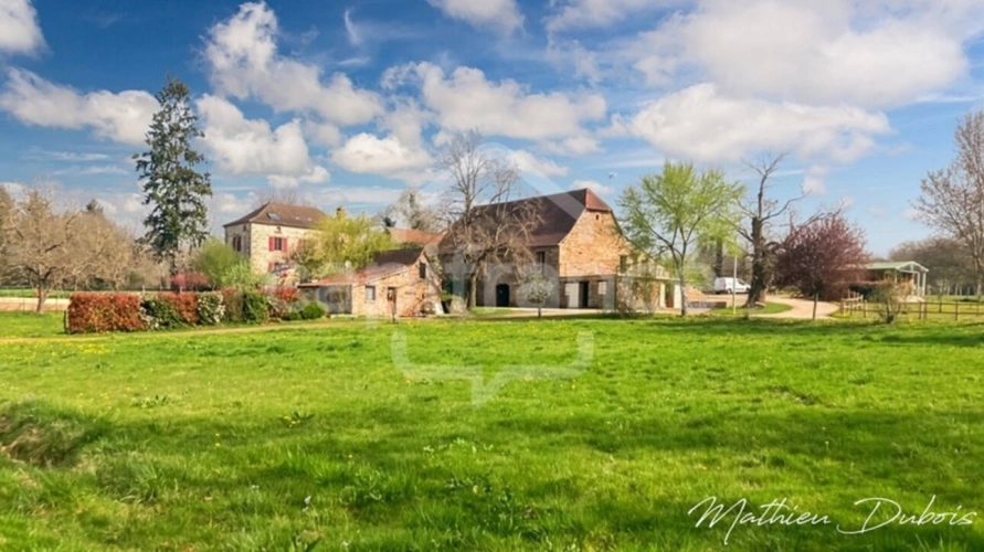 Photos 1 - Équestre - Domaine touristique de caractère au cœur d’une destination prisée du Lot