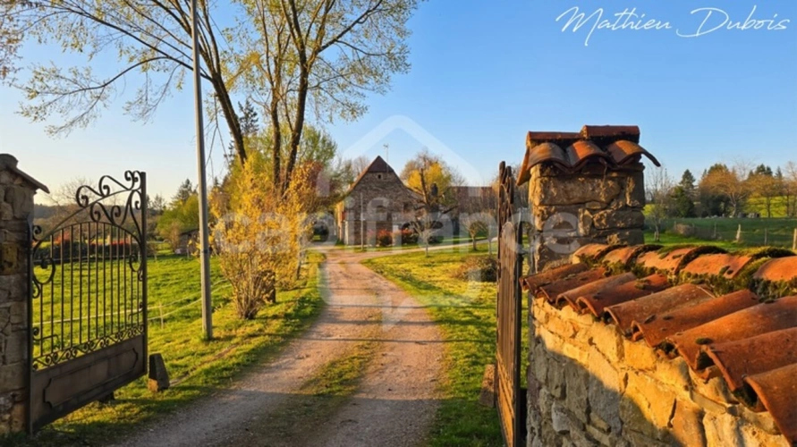 Photos 2 - Équestre - Domaine touristique de caractère au cœur d’une destination prisée du Lot