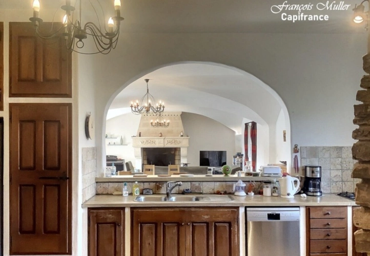 Photos 11 - Touristique - Propriété Gîtes et chambres d'hôtes 20 hA - 550 m2 à Banon