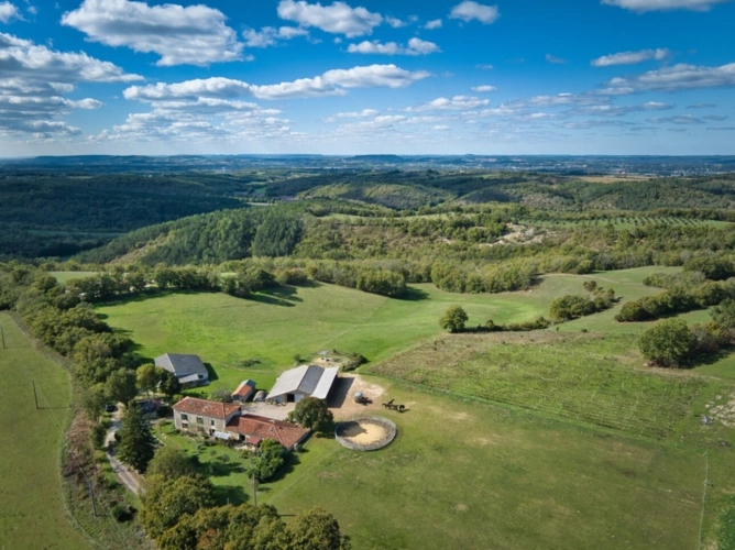 Photos 1 - Équestre - Propriété avec vue 360° sur l’essentiel : un domaine d’exception dédié à la vie équestre TOURNON D'AGENAIS (47)