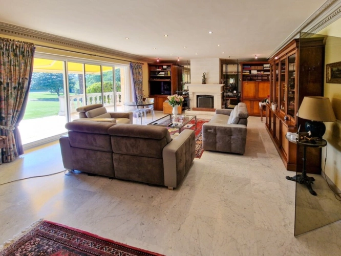 Photos 3 - Prestige - Propriete à vendre 9 pièces HILLION (22)