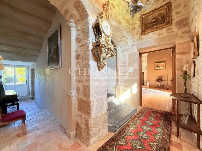 Photos 11 - Prestige - Demeure de caractère avec cour intérieure et parc – authenticité, volumes et qualité rare en Limousin