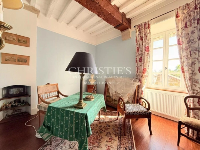 Photos 28 - Prestige - Demeure de caractère avec cour intérieure et parc – authenticité, volumes et qualité rare en Limousin