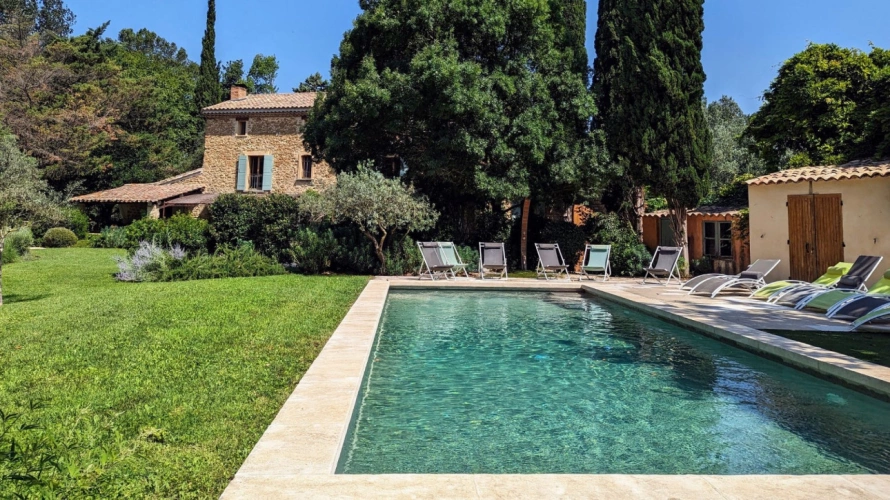 Photos 3 - Équestre - Somptueuse propriété de charme entre Luberon et Provence (84)