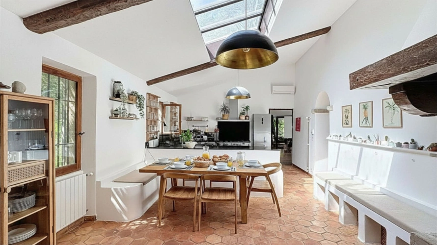 Photos 8 - Équestre - Somptueuse propriété de charme entre Luberon et Provence (84)