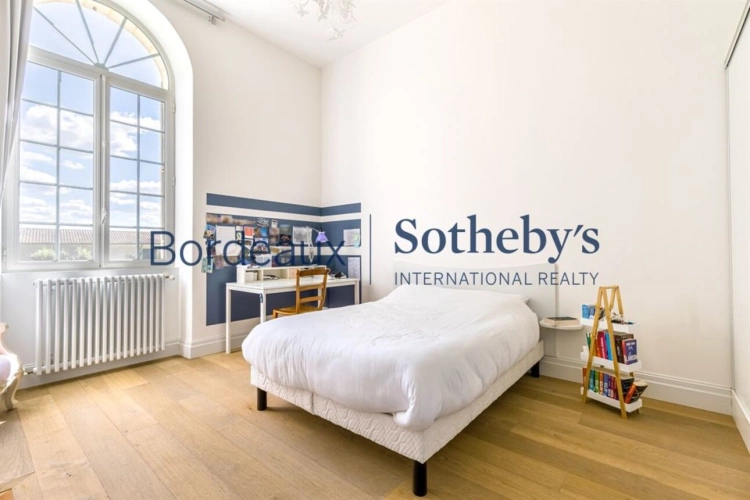 Photos 14 - Prestige - BORDEAUX 30MN BORDEAUX - SOMPTUEUSE PROPRIÉTÉ XVIII° - 4,5 HA - PISCINE -  DÉPENDANCES