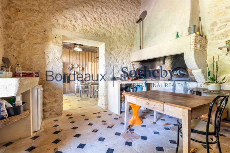 Photos 16 - Prestige - BORDEAUX 30MN BORDEAUX - SOMPTUEUSE PROPRIÉTÉ XVIII° - 4,5 HA - PISCINE -  DÉPENDANCES