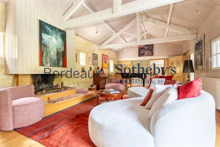 Photos 13 - Prestige - BORDEAUX 15MN - SOMPTUEUSE PROPRIÉTÉ - ANCIENNES ÉCURIES RÉNOVÉES - 280M² - PARC 3000M² - PISCINE