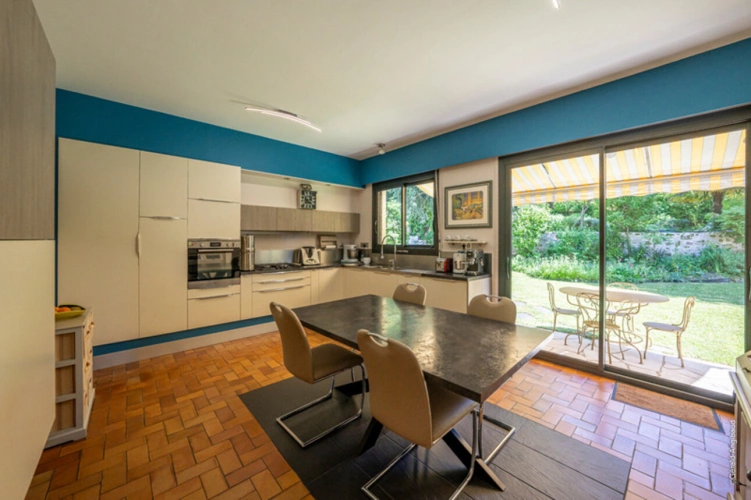 Photos 7 - Prestige - Propriete d'exception à vendre à SAUMUR (49400)  Panorama d'exception sur le château et la Loire - 328m² - 2278m²-piscine