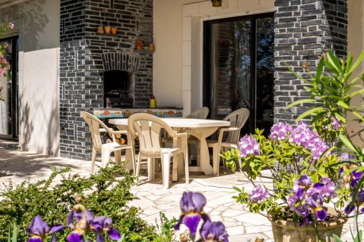 Photos 9 - Prestige - Propriete d'exception à vendre à SAUMUR (49400)  Panorama d'exception sur le château et la Loire - 328m² - 2278m²-piscine