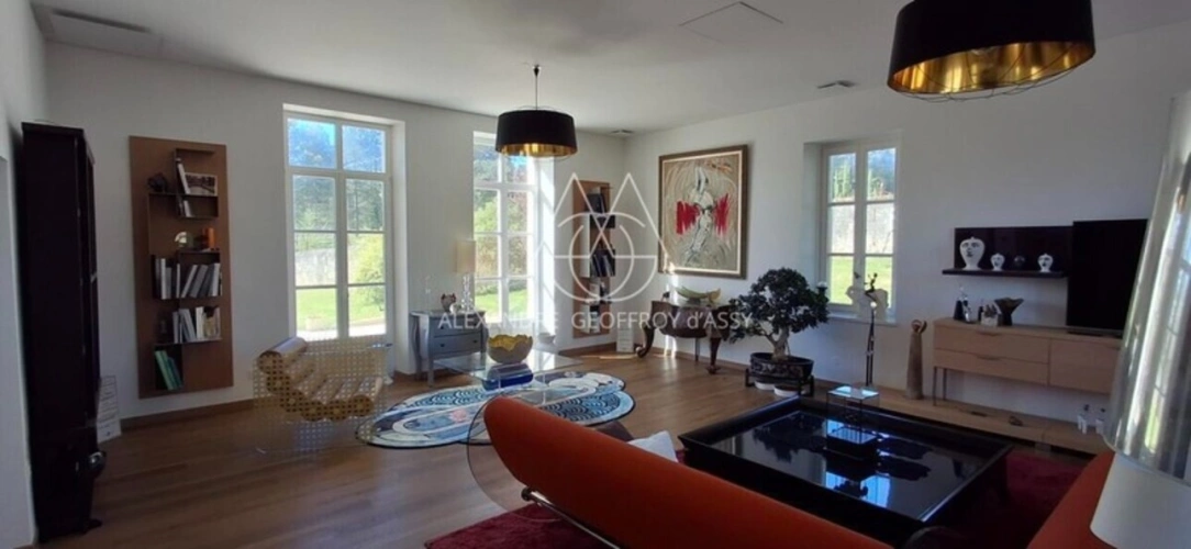 Photos 10 - Prestige - Magnifique château prêt à emménager à 20 min de Tours! Prenez simplement les clés et installez-vous