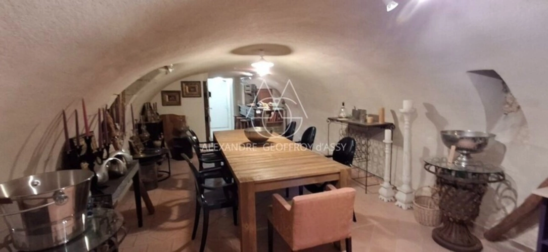 Photos 22 - Prestige - Magnifique château prêt à emménager à 20 min de Tours! Prenez simplement les clés et installez-vous