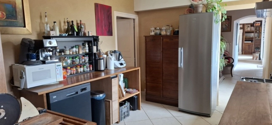 Photos 12 - Équestre - THENON (24)A vendre, Propriété composée de deux maisons sur 5.5 ha de prés (possibilité haras) et de bois