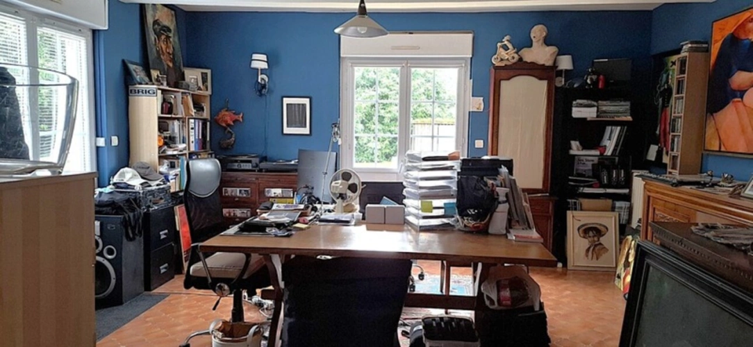 Photos 15 - Équestre - THENON (24)A vendre, Propriété composée de deux maisons sur 5.5 ha de prés (possibilité haras) et de bois