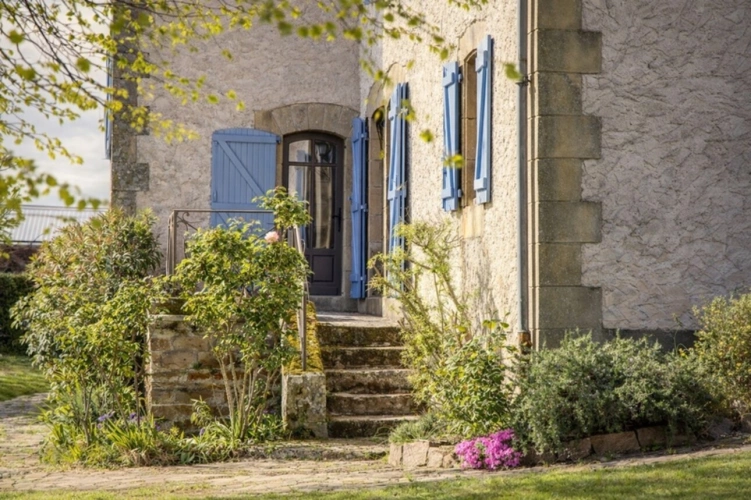 Photos 4 - Rurale - Propriété de caractère à environ 20 minutes de Collonges la rouge, 20 minutes de Brive la Gaillarde