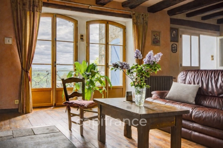 Photos 5 - Rurale - Propriété de caractère à environ 20 minutes de Collonges la rouge, 20 minutes de Brive la Gaillarde