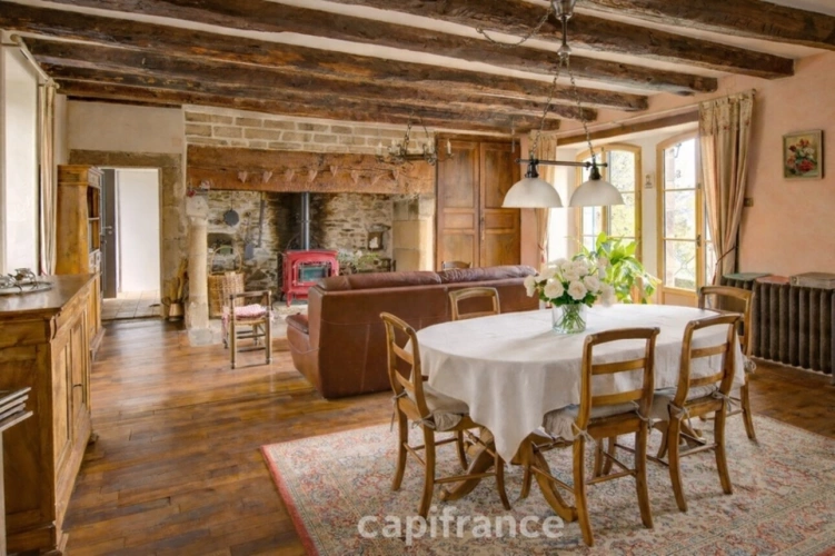 Photos 6 - Rurale - Propriété de caractère à environ 20 minutes de Collonges la rouge, 20 minutes de Brive la Gaillarde